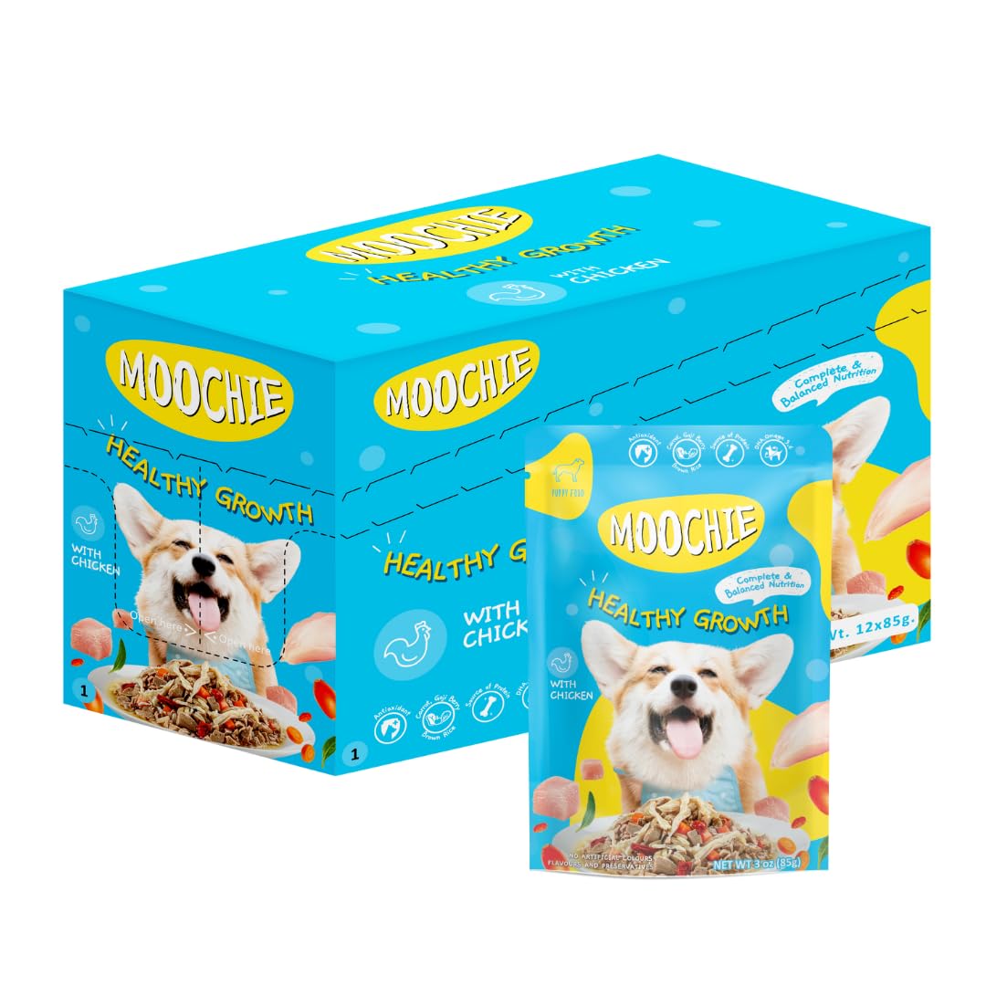MOOCHIE Soft Puppy Wet Food real-chicken bowl serving supports healthy growth.