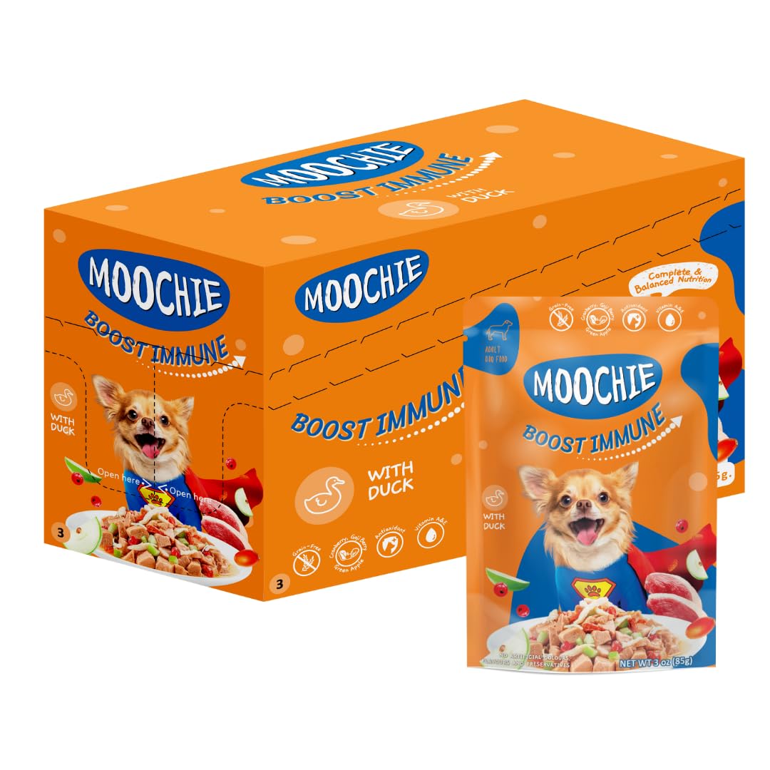 MOOCHIE wet-dog-food for small-breed ducks with cranberry in a convenient pouch for daily meals.