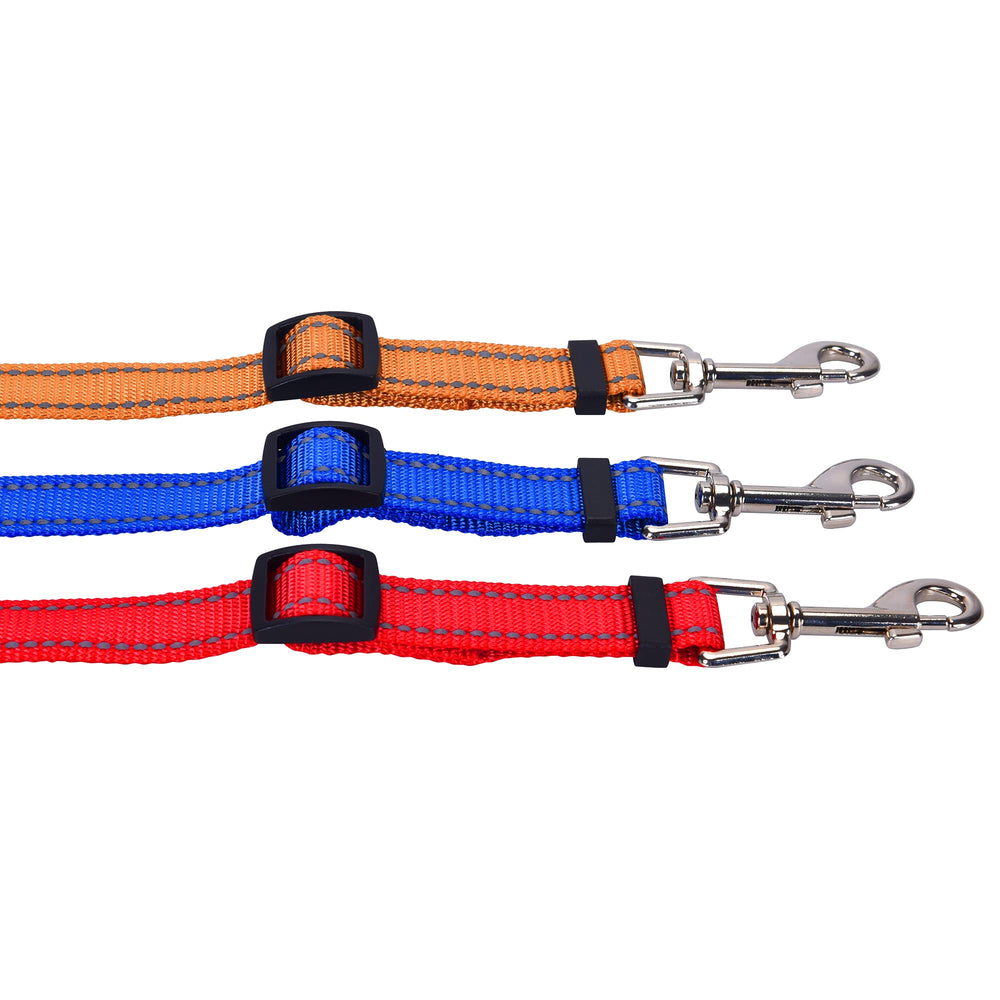 MoSANY reflective-stitching leash visible at dusk for improved safety.