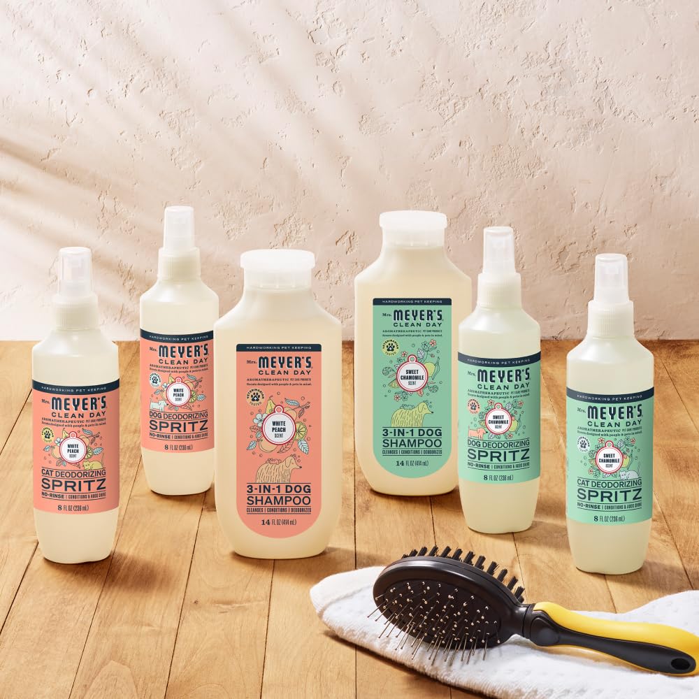 Mrs. Meyer's Clean Day dog shampoo ingredients close-up highlighting natural botanicals.