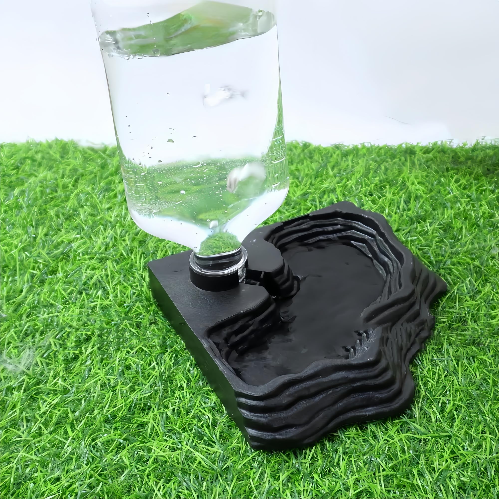 MRTIOO automatic water dispenser keeps tank hydrated without daily refills.
