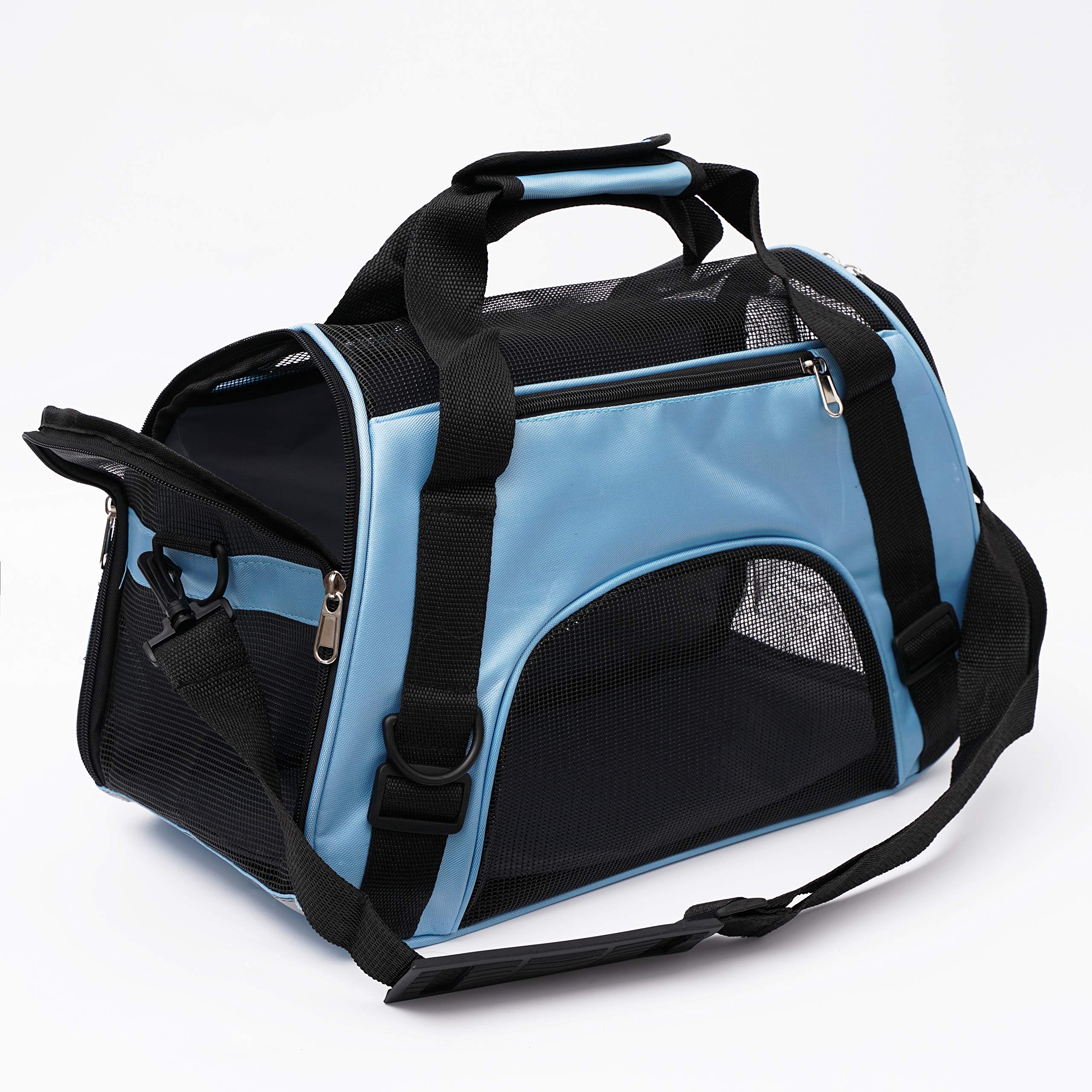 MuchL pet carrier blue interior with ventilation-mesh emphasizes airflow for small pets.