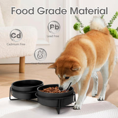 MultiOutools wide-mouth bowls allow easy access during meals and cleanup.
