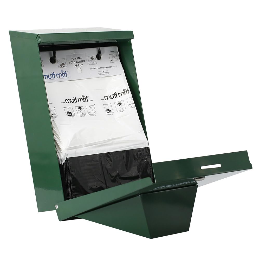 Mutt Mitt 9x12.75 inch bags with a large bottom mitten provide easy grip.