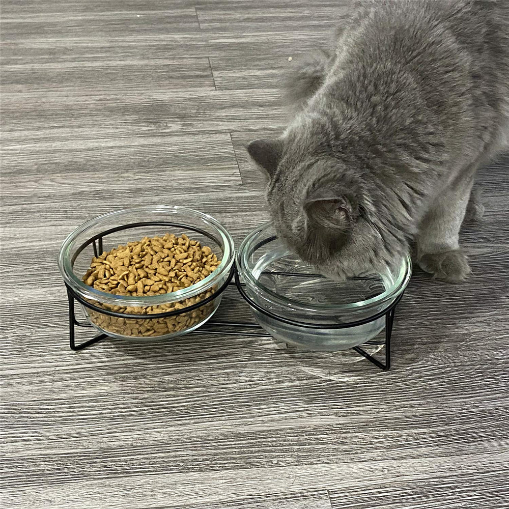 MUZITY easy-clean glass bowls are microwave and dishwasher safe.
