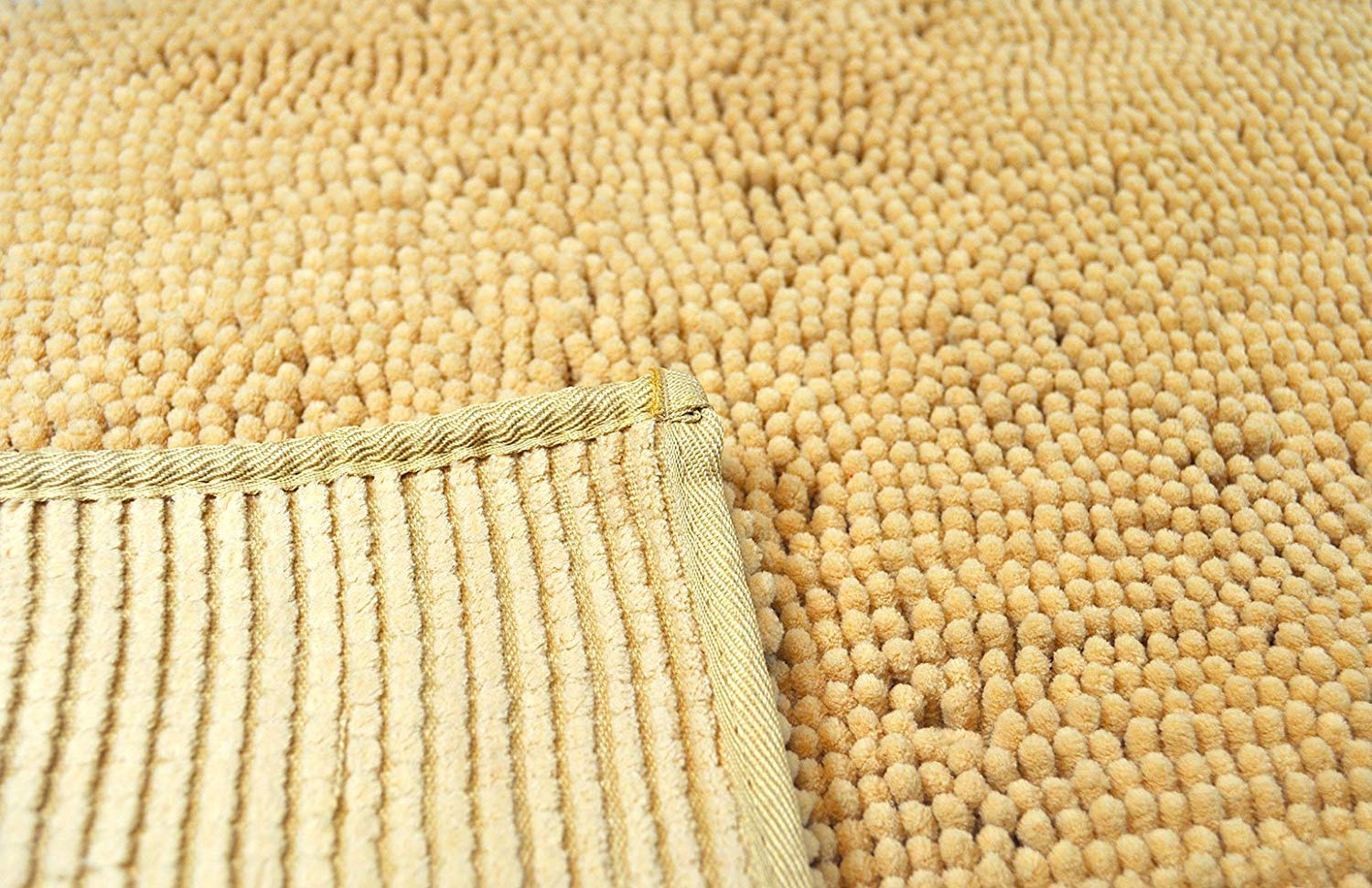 My Doggy Place microfiber dog mat supports indoor and outdoor spaces with modern style.