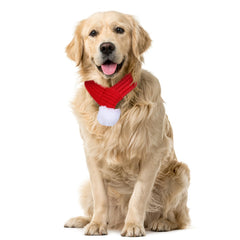 Naler dog Christmas scarf in red Santa knit keeps pets warm during winter.