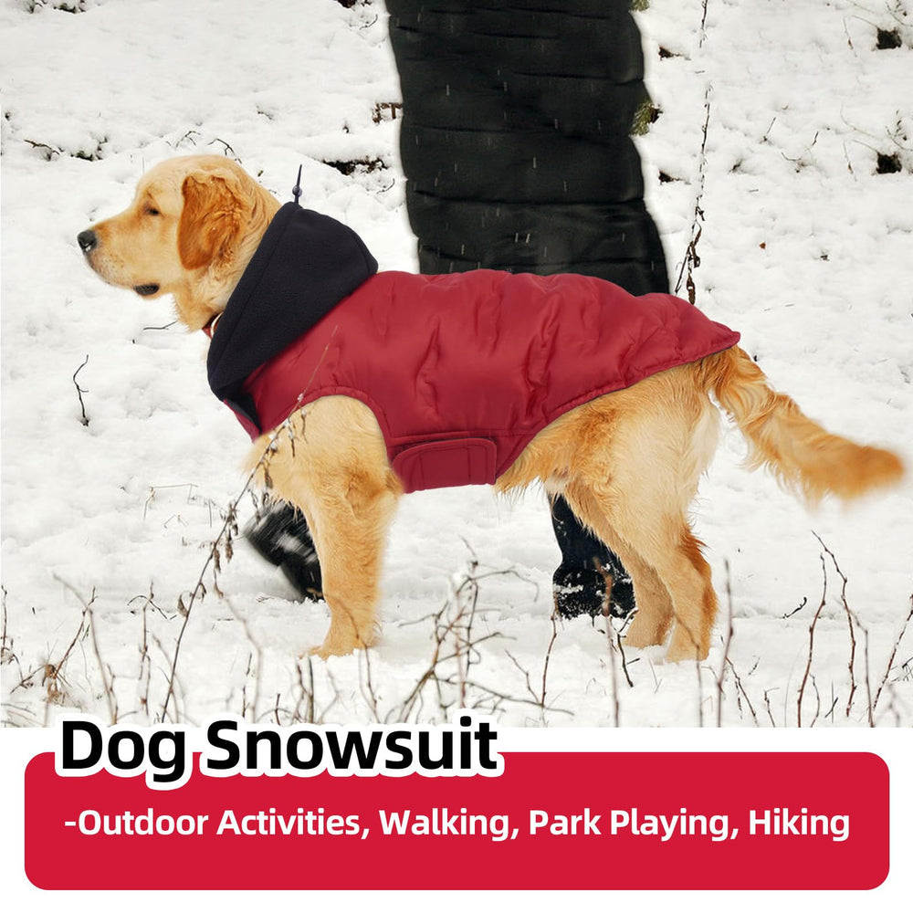 Nanaki Easy On machine-washable fabric communicates easy post-adventure cleanup.