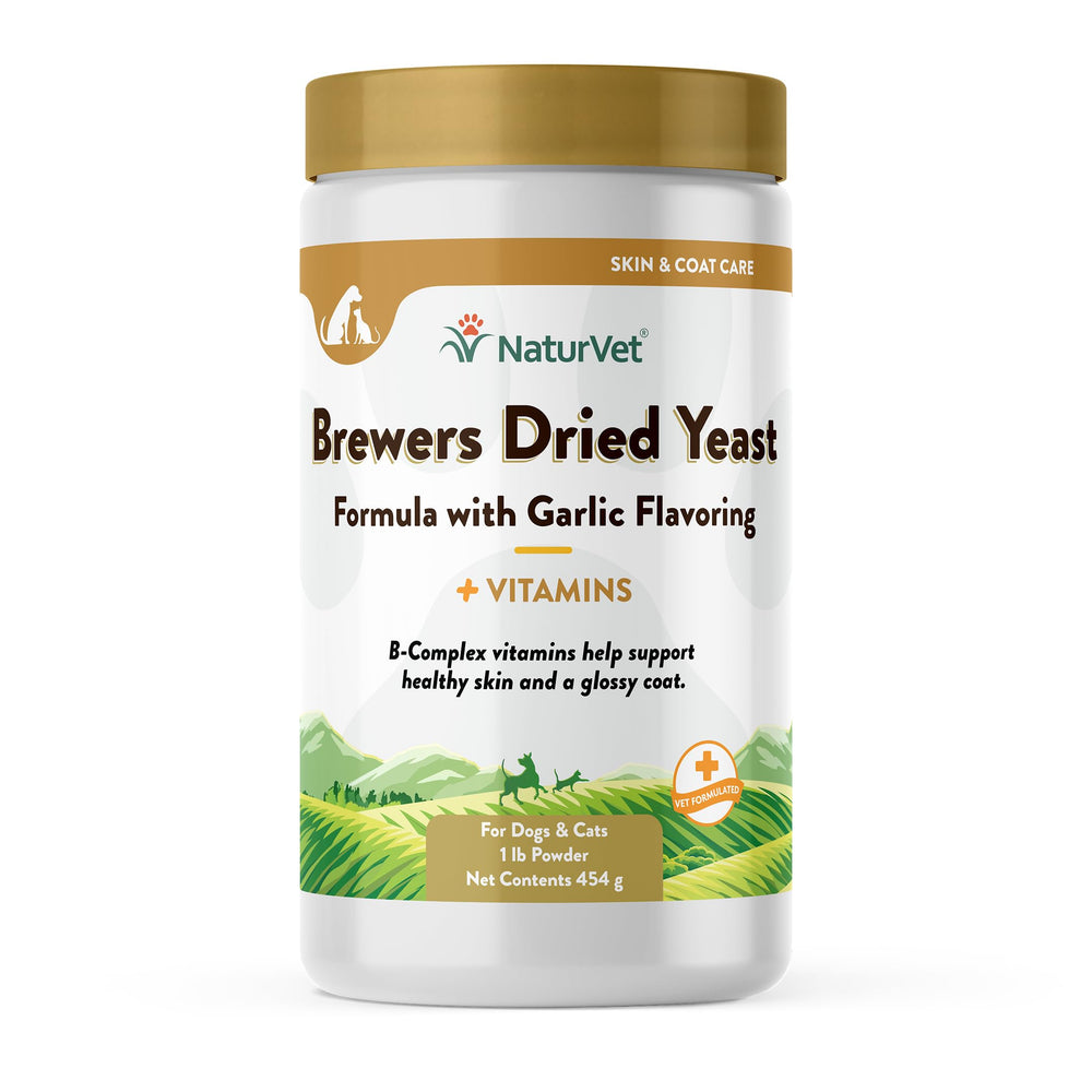 NaturVet Brewers Dried Yeast Powder bottle with garlic flavoring for dogs and cats.