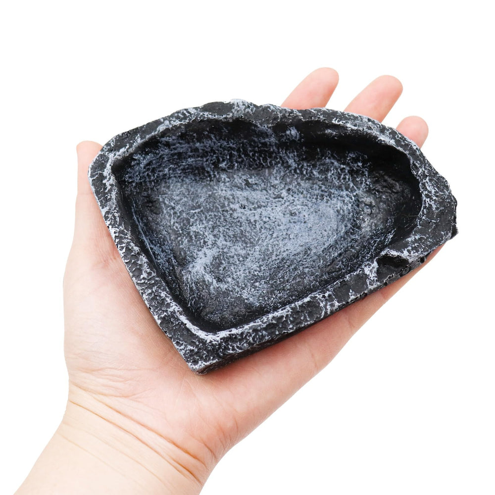 Neeenn easy-clean reptile bowls simplify maintenance with quick rinse and wipe-down after meals