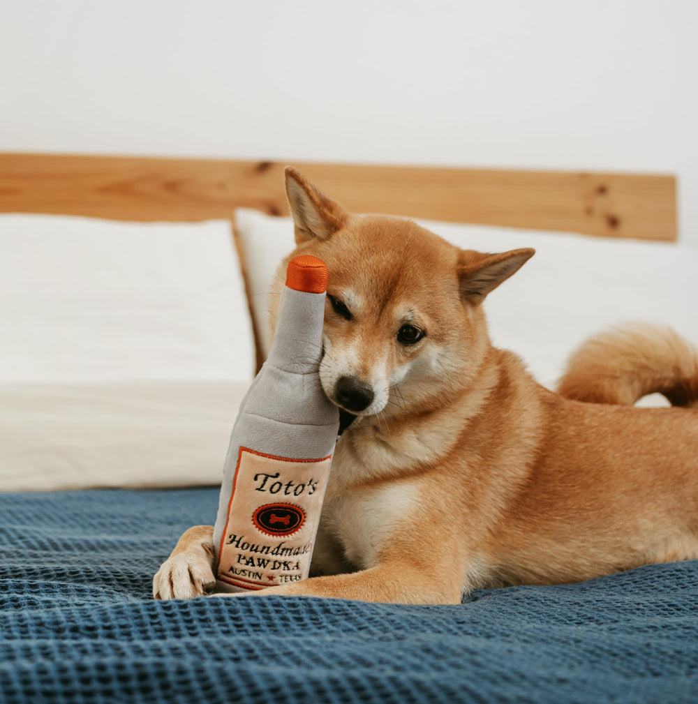 Nestpark Toto's Plush Squeaky Crinkle Toy crinkle texture detail during playful moments