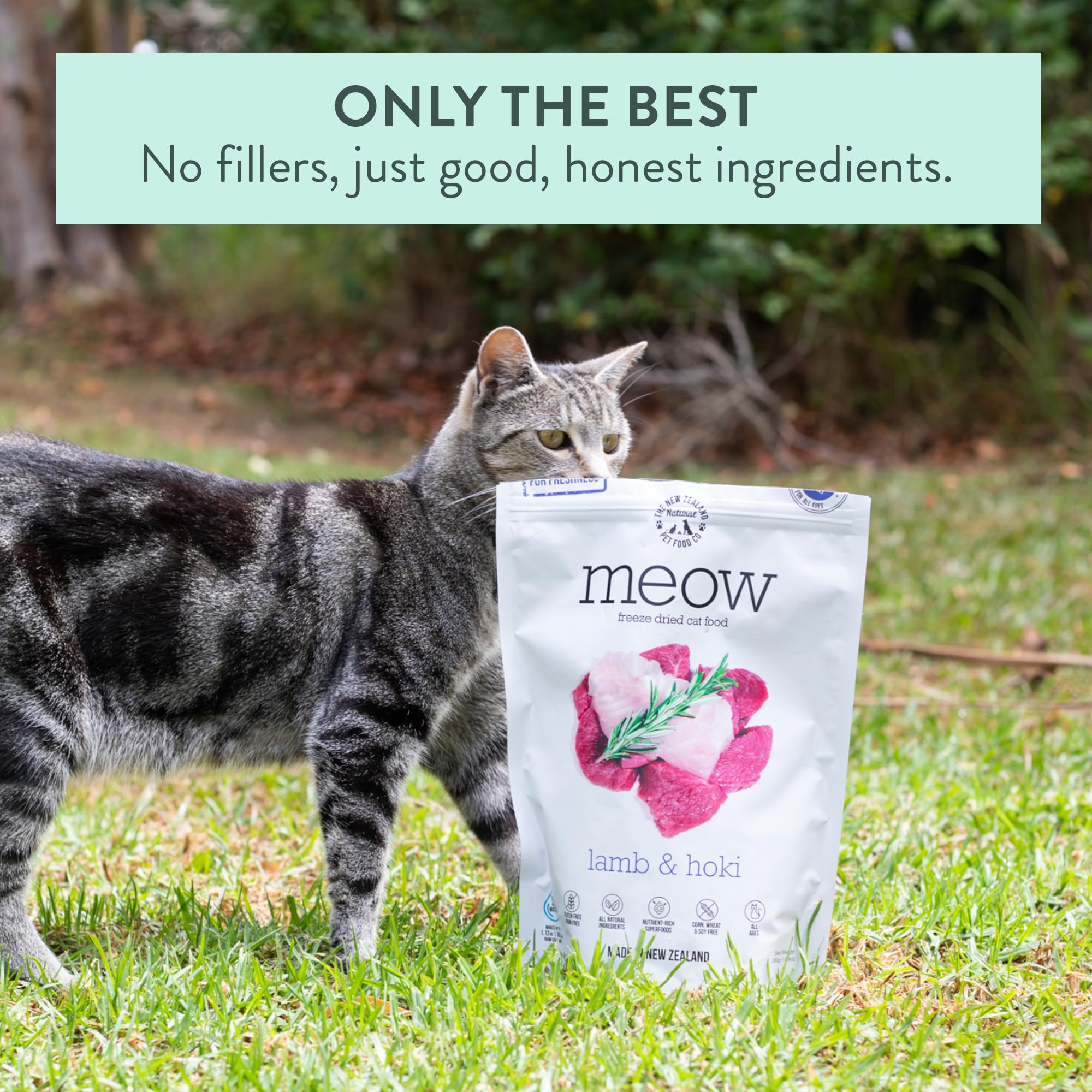 The New Zealand Natural Pet Food Co resealable bag image demonstrates easy freshness and storage.