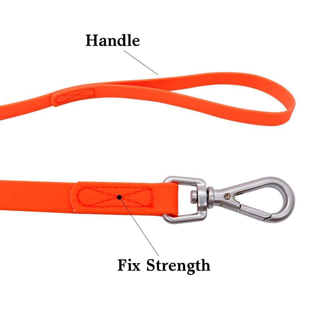 NIMBLE waterproof leash weatherproof material demonstrates lightweight strength in wet conditions