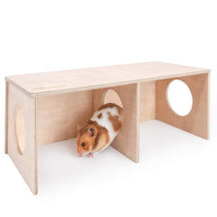 Niteangel Hamster Secret Peep Shed entrance close-up shows a 3-inch opening for easy access.