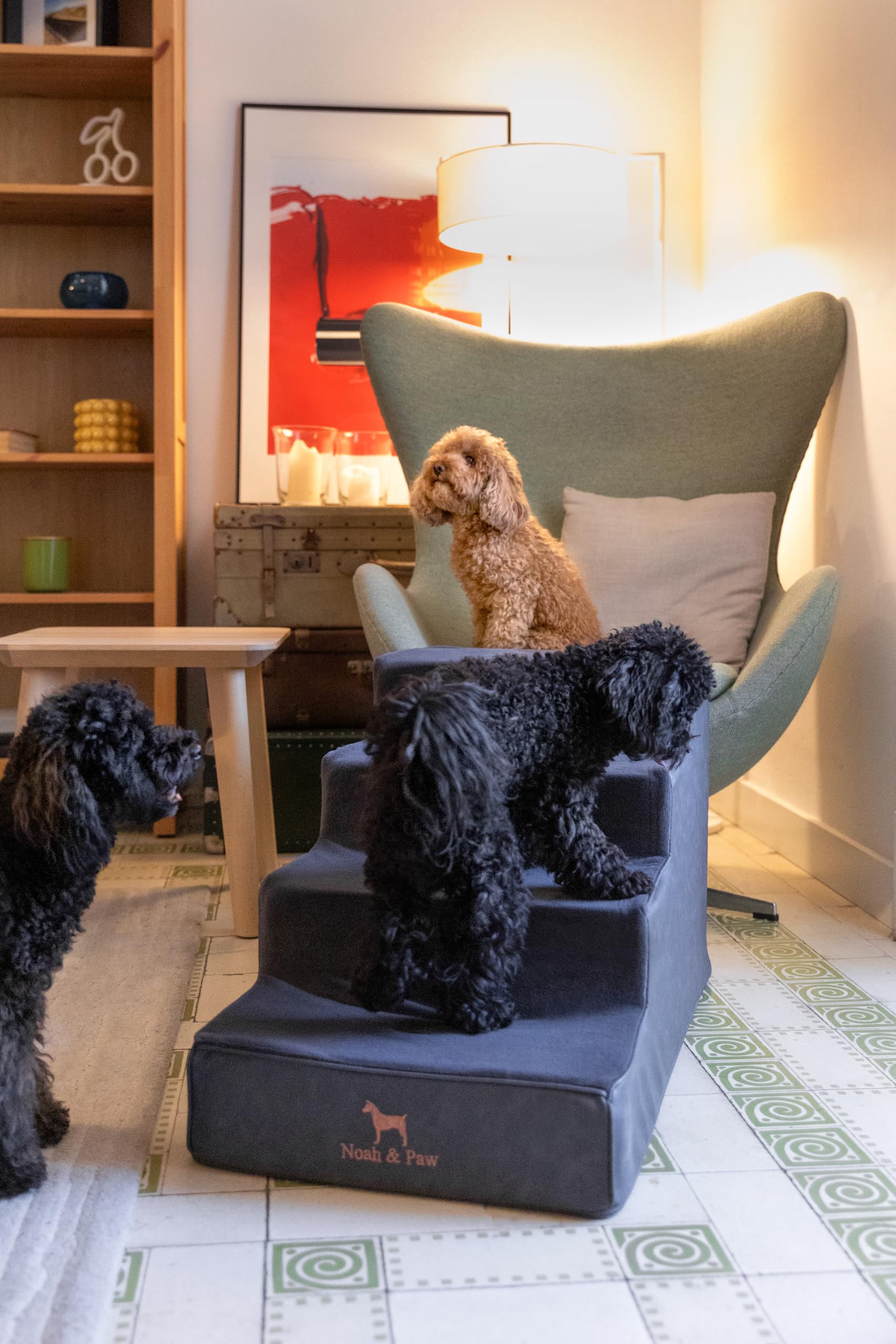 Noah & Paw dog stairs foam-core close-up demonstrates 35-density support for stability.