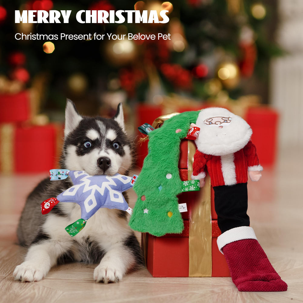 Nocciola Christmas Snowflake toy with squeaker and crinkle boosts engagement during fetch and solo play.