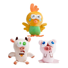Nocciola Squeaky Dog Toys chicken image highlights engaging play with eye-catching farm critter for interactive fetch