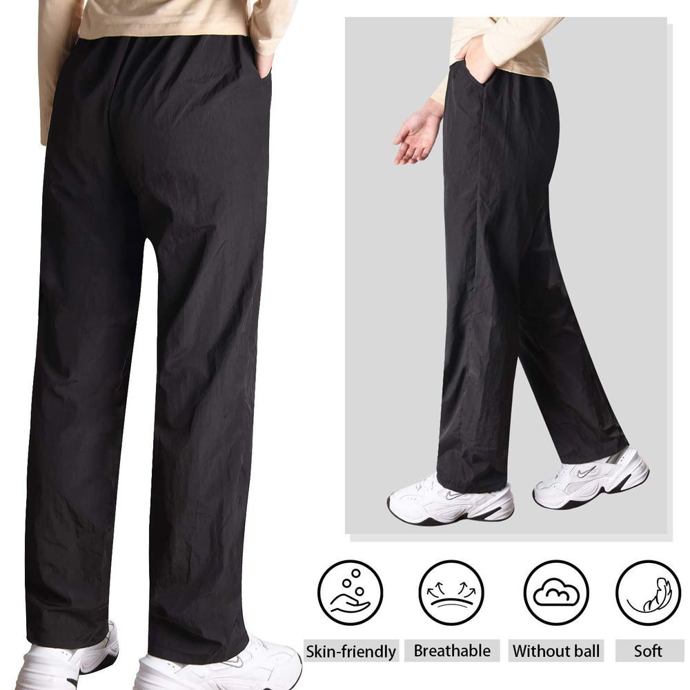 Noverlife pet groomer trousers show splash-proof fabric to keep clothes cleaner during baths.