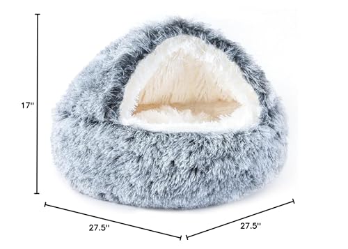 NOYAL round hooded donut bed in-use captures cozy nap moments.