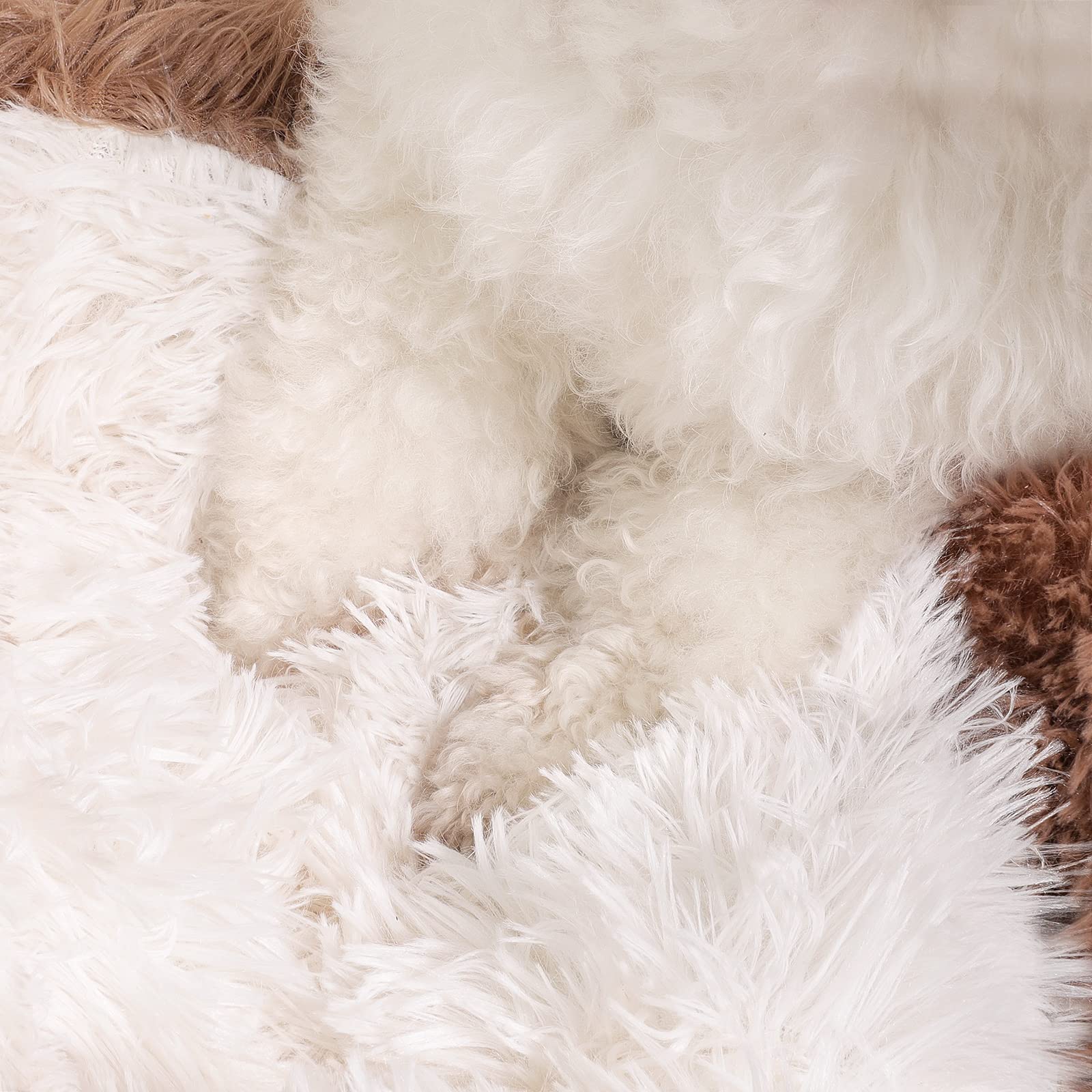 NOYAL round hooded donut bed plush close-up shows ultra-soft self-warming fabric.