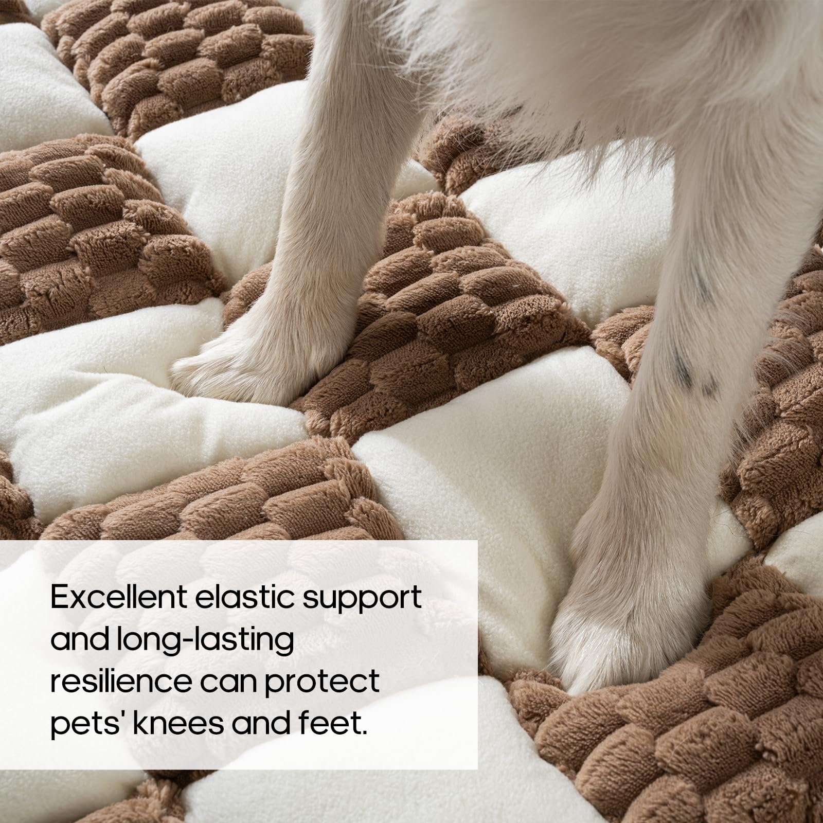 Npetrsnug machine-washable dog bed simplifies cleanup after spills and fur.