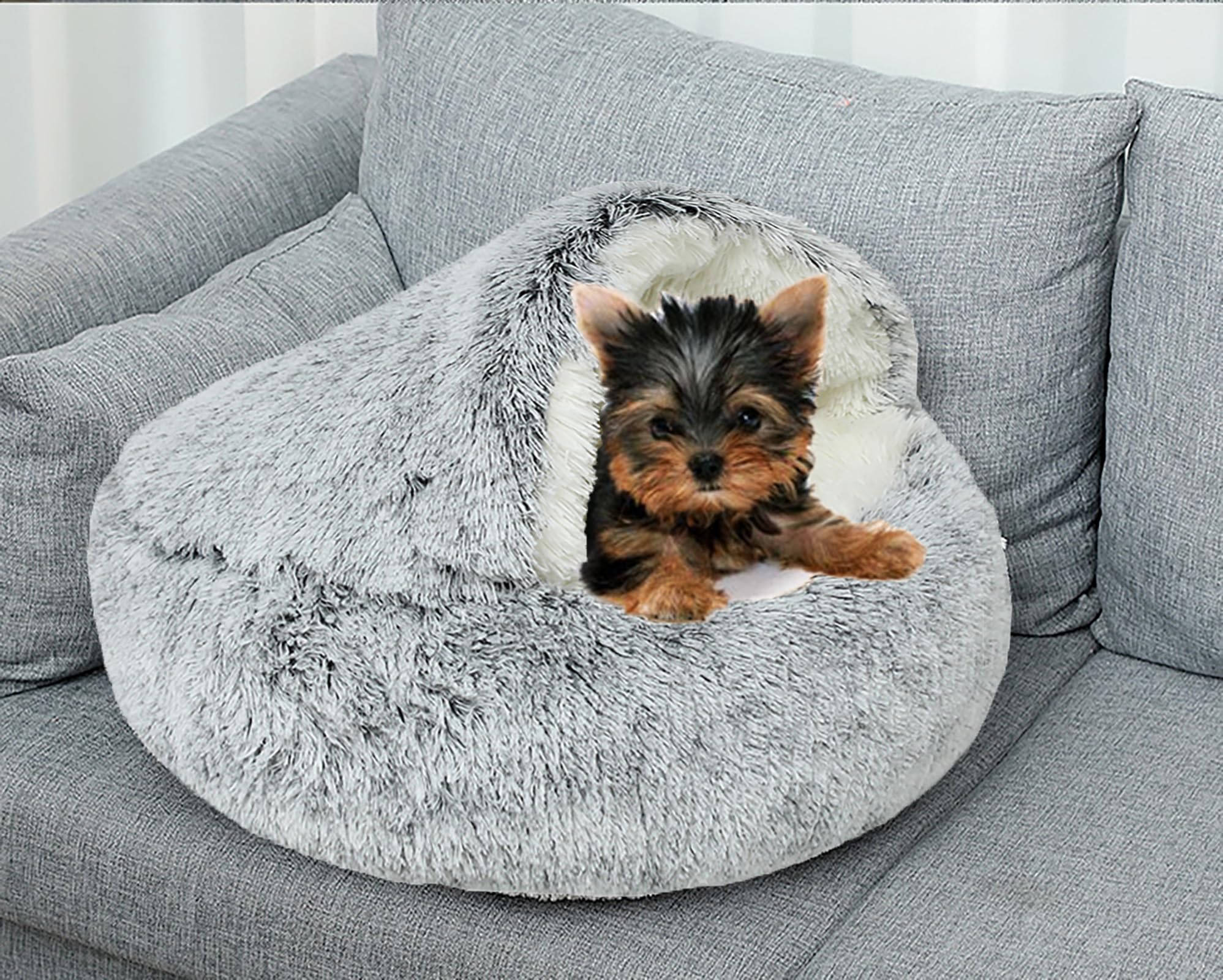 NTUQCAW bed uses Oxford cloth for durability.
