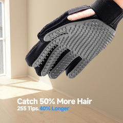 NVNAN pet grooming glove during bath demonstrates mess-free fur removal