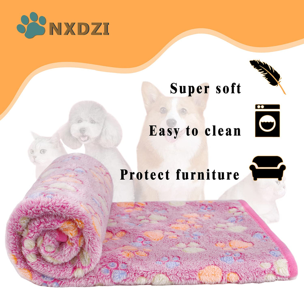 NXDZI dog blanket is machine washable for easy cleaning.