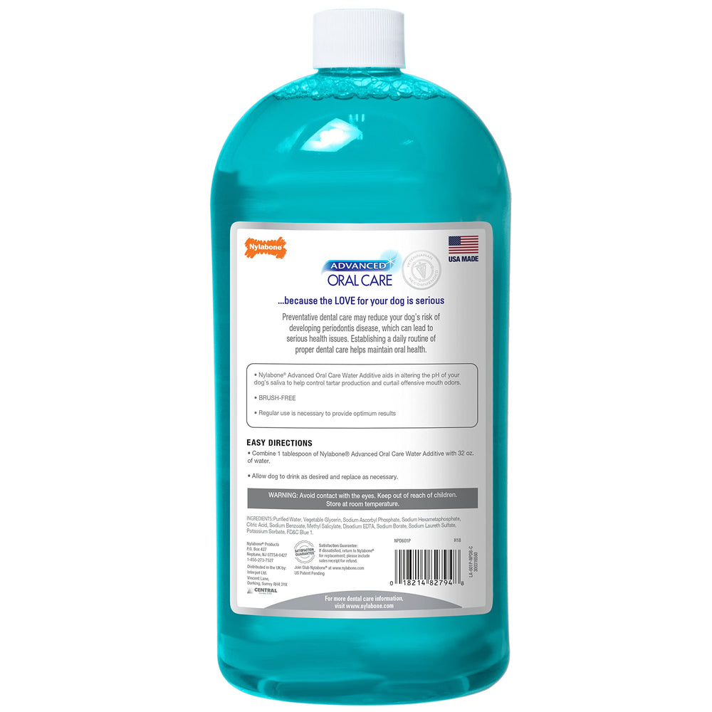 Nylabone Advanced Oral Care liquid close-up emphasizes breath-freshening benefits.