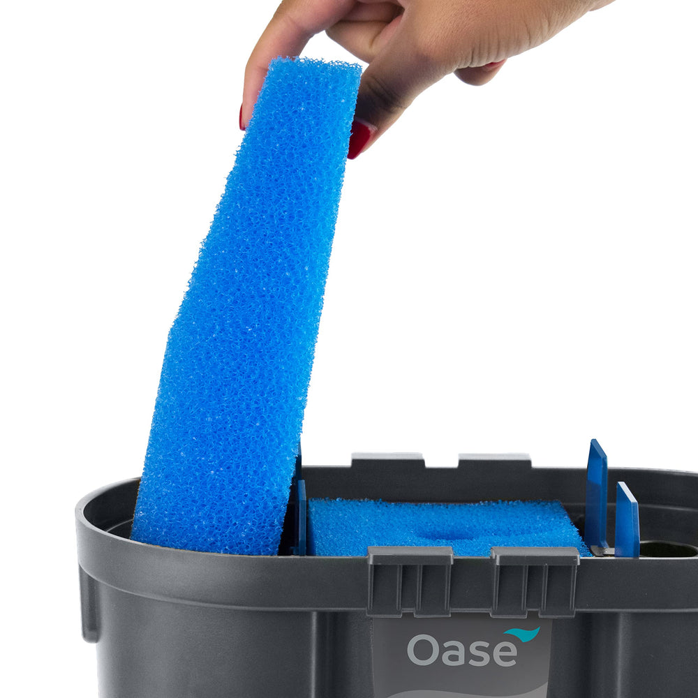 OASE Filtosmart Thermo 300 quiet operation emphasizes low-noise performance in living spaces.