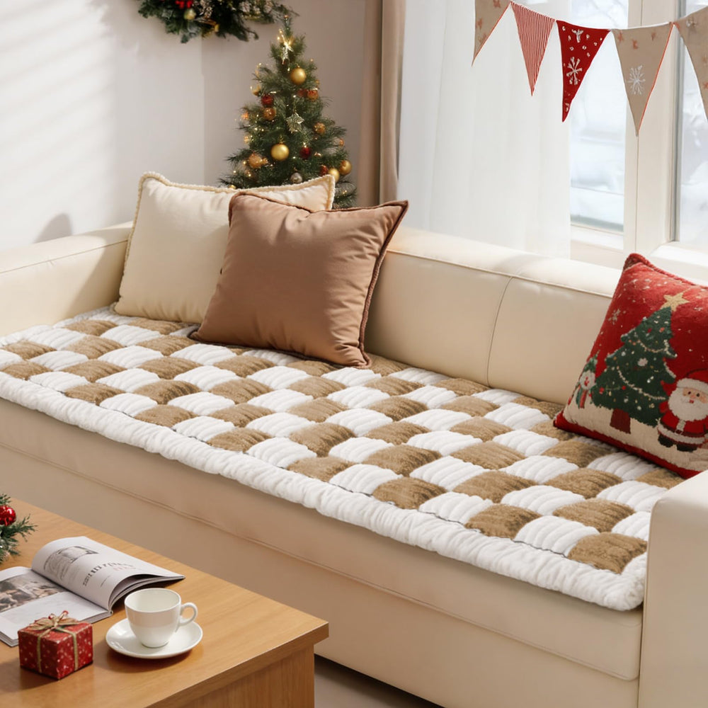 ODreamyDogs Couch Cover with Thick Fabric protects furniture from claws, dirt, and pet hair.