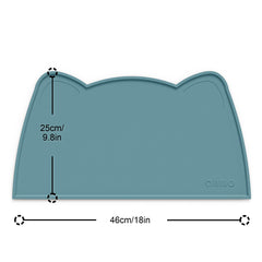 OHMO cat food mat demonstrates raised lip preventing spills during meals.