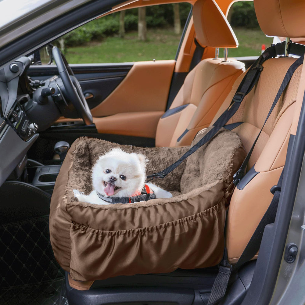 Oiilores dog car seat interior setup showing cozy padding for comfort.