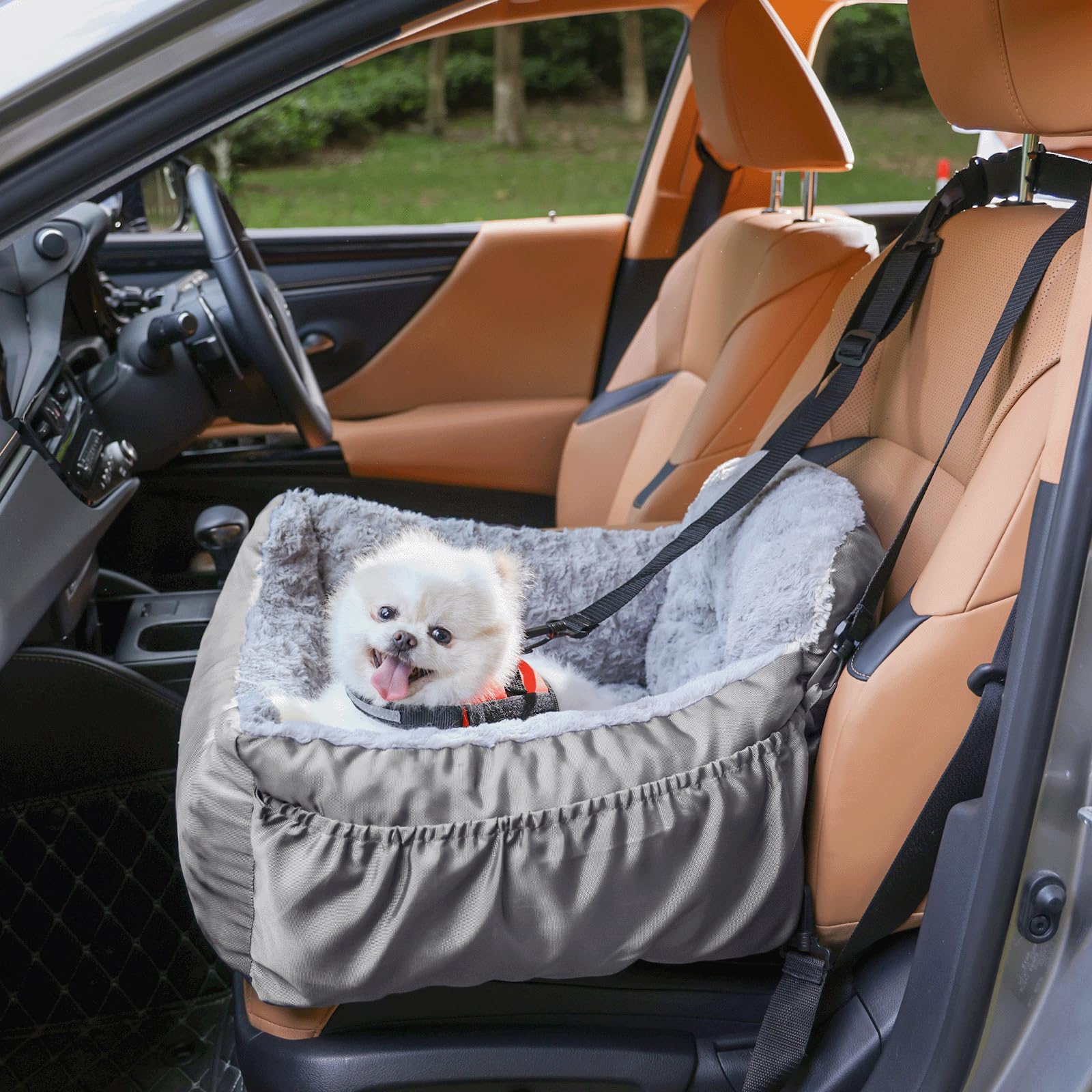 Oiilores plush rose velvet surface provides cozy comfort on rides