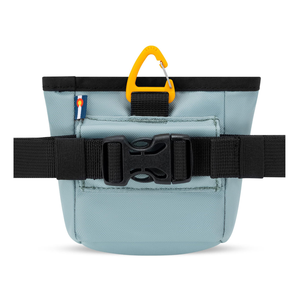 OllyDog Goodie Treat Bag demonstrates easy care with cold-water hand washing.