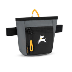 OllyDog Goodie Treat Bag demonstrates three-ways-to-wear versatility for training sessions.