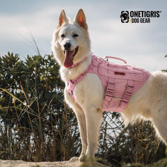 OneTigris padded grab handles on harness in car-entry action