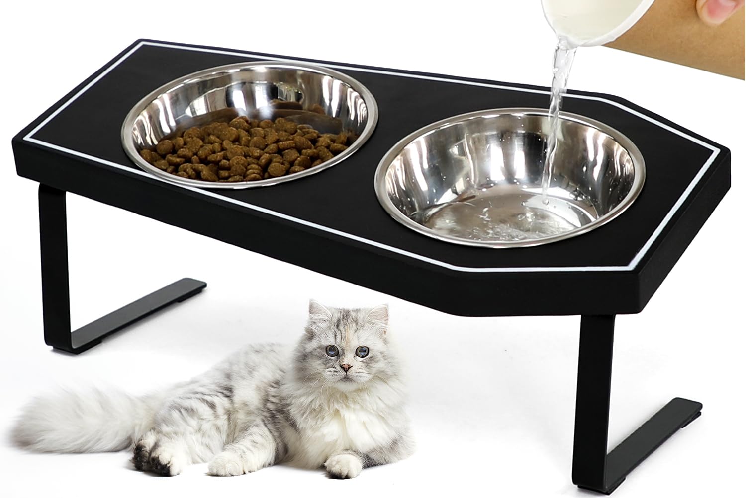 OPELETNNT Gothic cat bowls on a sturdy stand for stylish mealtime