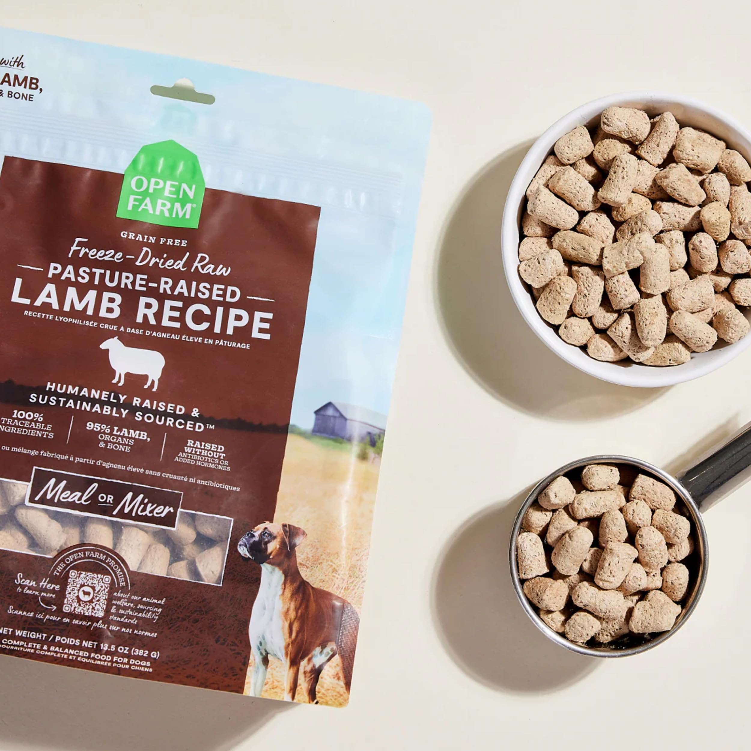 Open Farm organic veggies graphic – balanced nutrition for dogs.