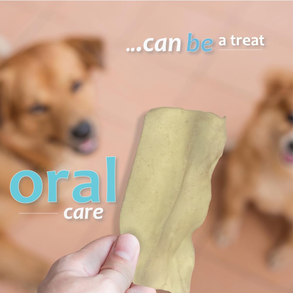 Ora-Clens dog chewing action image shows engaging treat that supports daily care.
