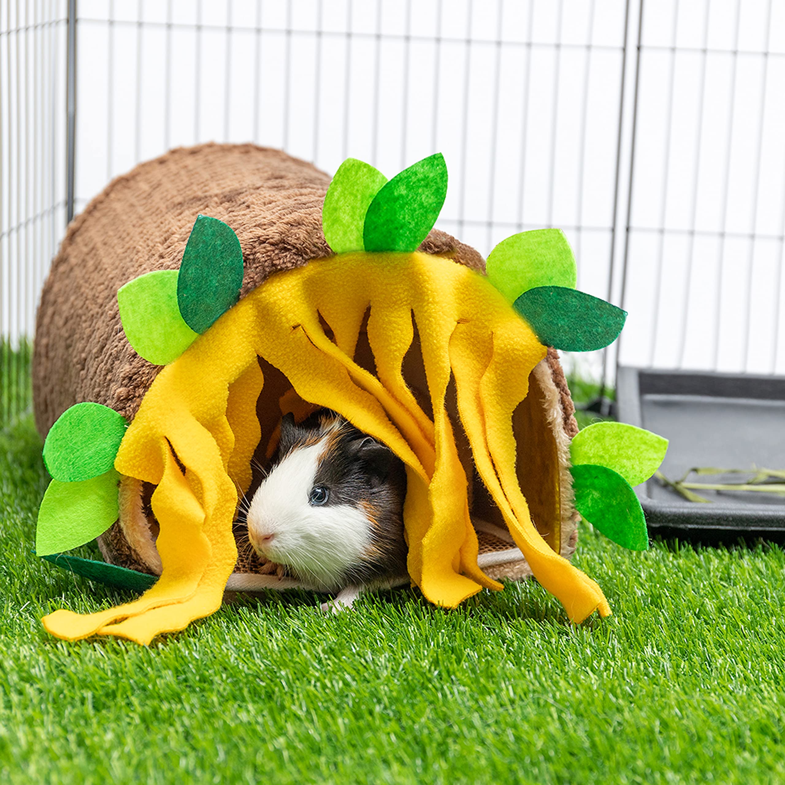 ORZECHKO Guinea Pig Tunnel House care-ready design supports gentle cleaning with recommended methods.