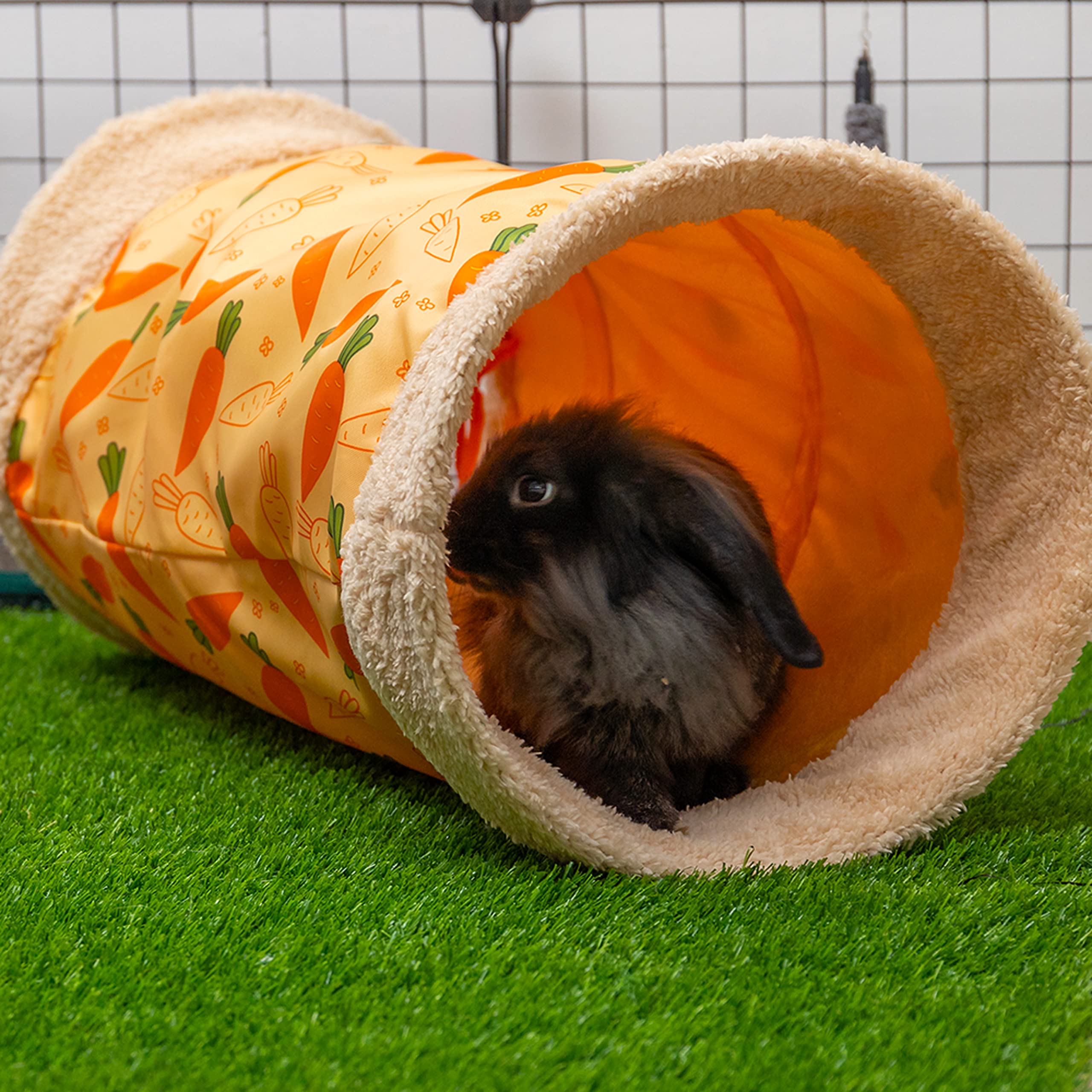 ORZECHKO Rabbit Hideout Tunnel carrot-pattern exterior adds playful appeal for visual enrichment