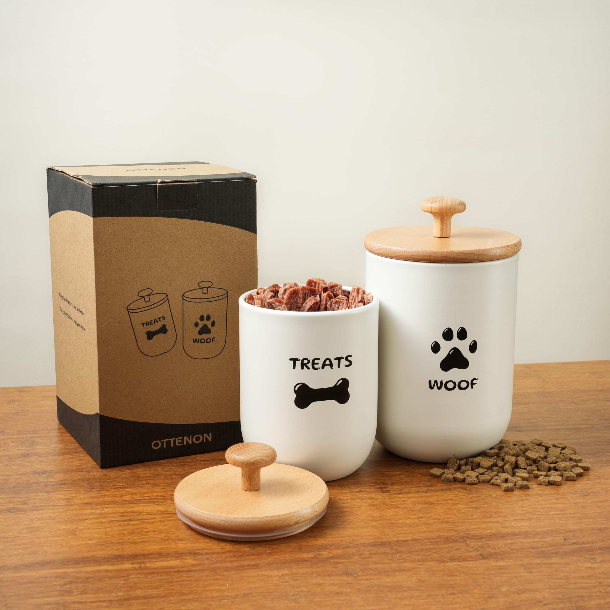OTTENON one-handed grip enables easy daily scooping and access