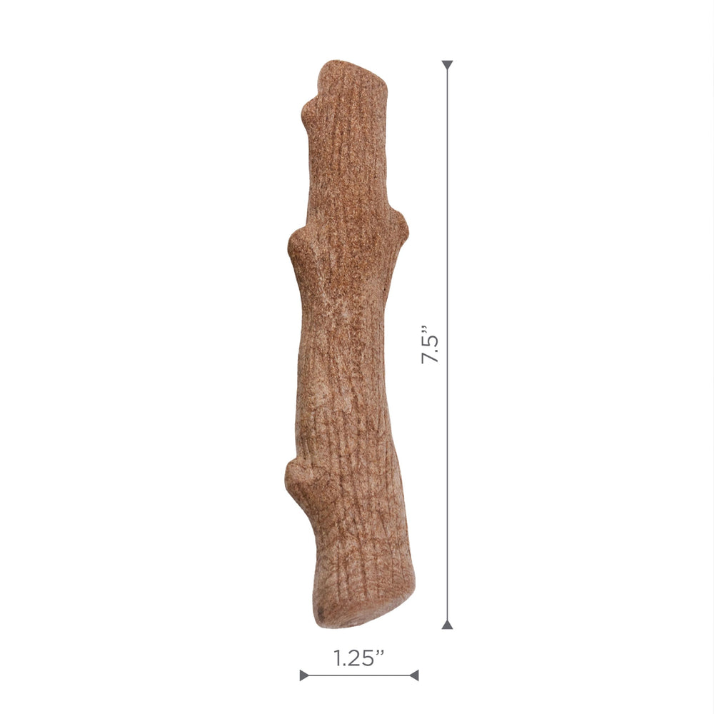 Outward Hound Dogwood boredom-busting chew supports focused play sessions.
