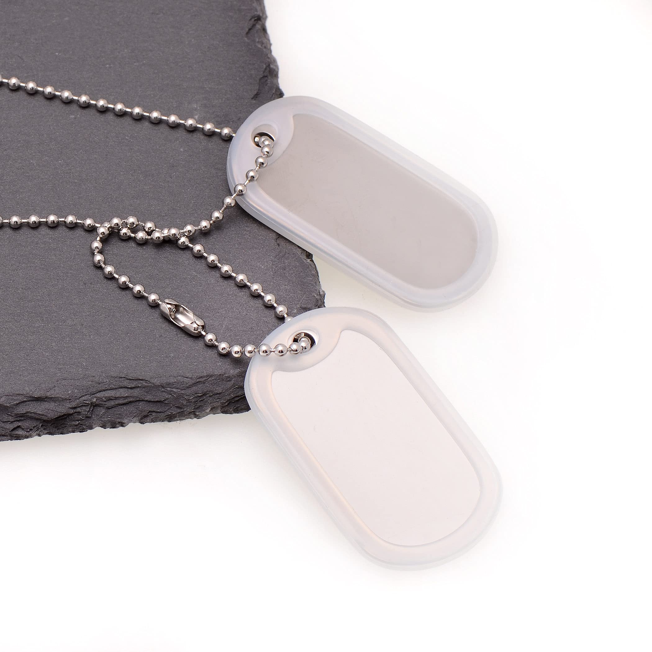 Paialco bead chain 2-4mm connects securely for comfortable everyday wear.