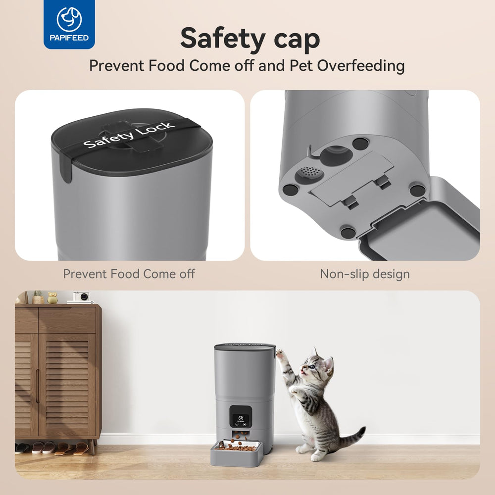 PAPIFEED mechanical lock demonstrates secure lid to deter overeating attempts.