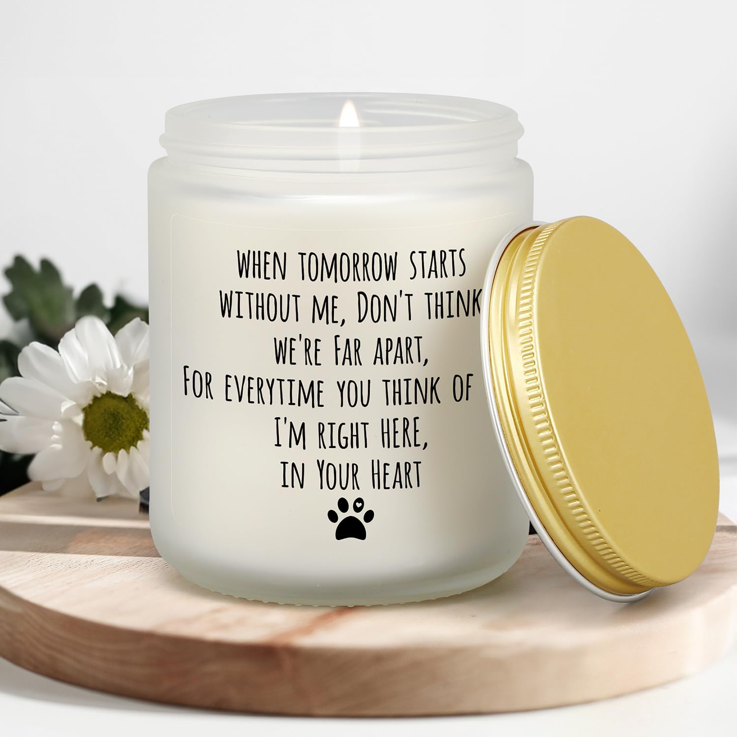 PARDIEUR soy wax candle with long burn time for evenings.