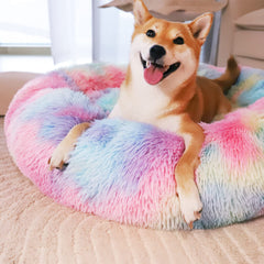 Patas Lague Calming Dog Bed anti-slip bottom keeps pets secure during playful moments.