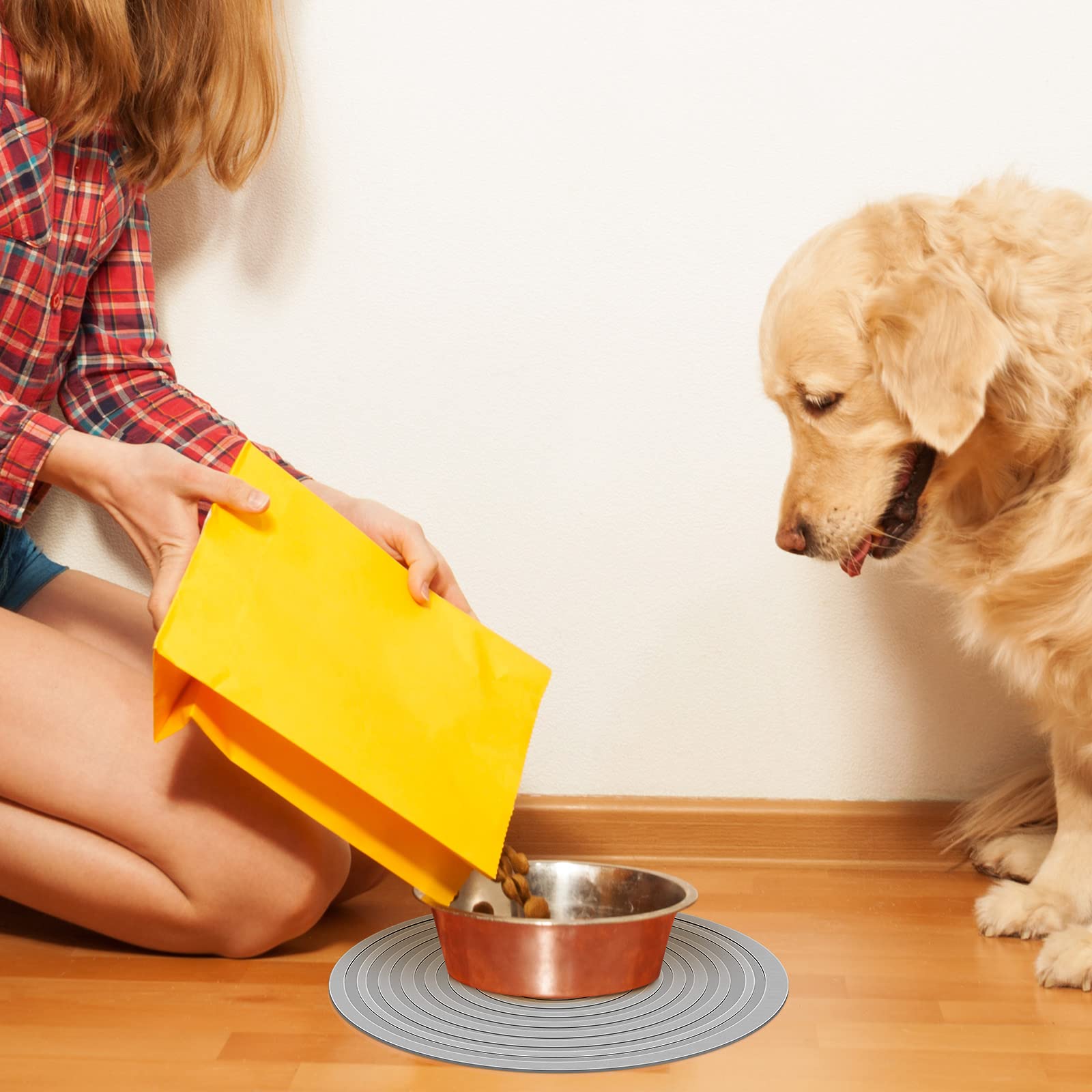 Patelai foldable silicone mat for compact storage during trips