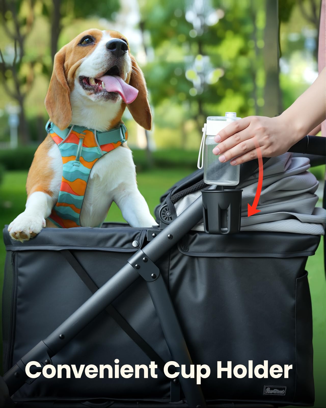 Pawccoli stroller one-foot-brake enables quick, safe stops.